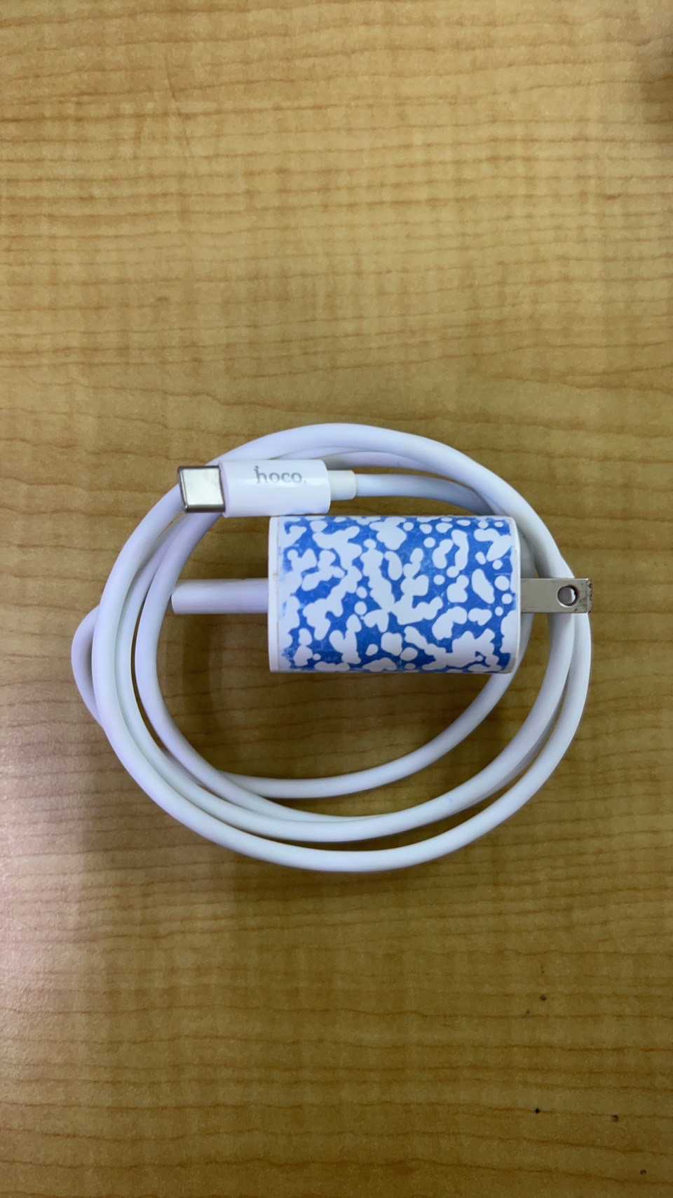 สายชาร์จ (Charging cable) 