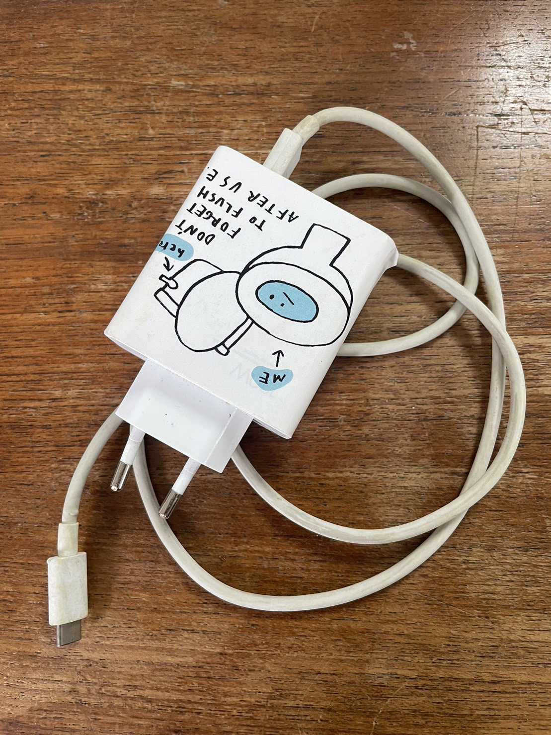 สายชาร์จ (Charging cable) 